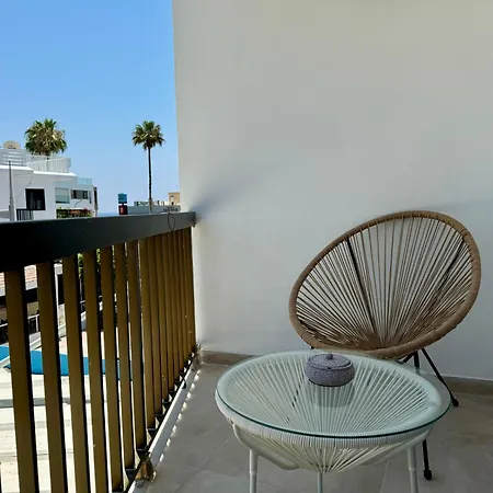 Luxury Two Bed Kato Pafos Flat Apartment Exterior photo